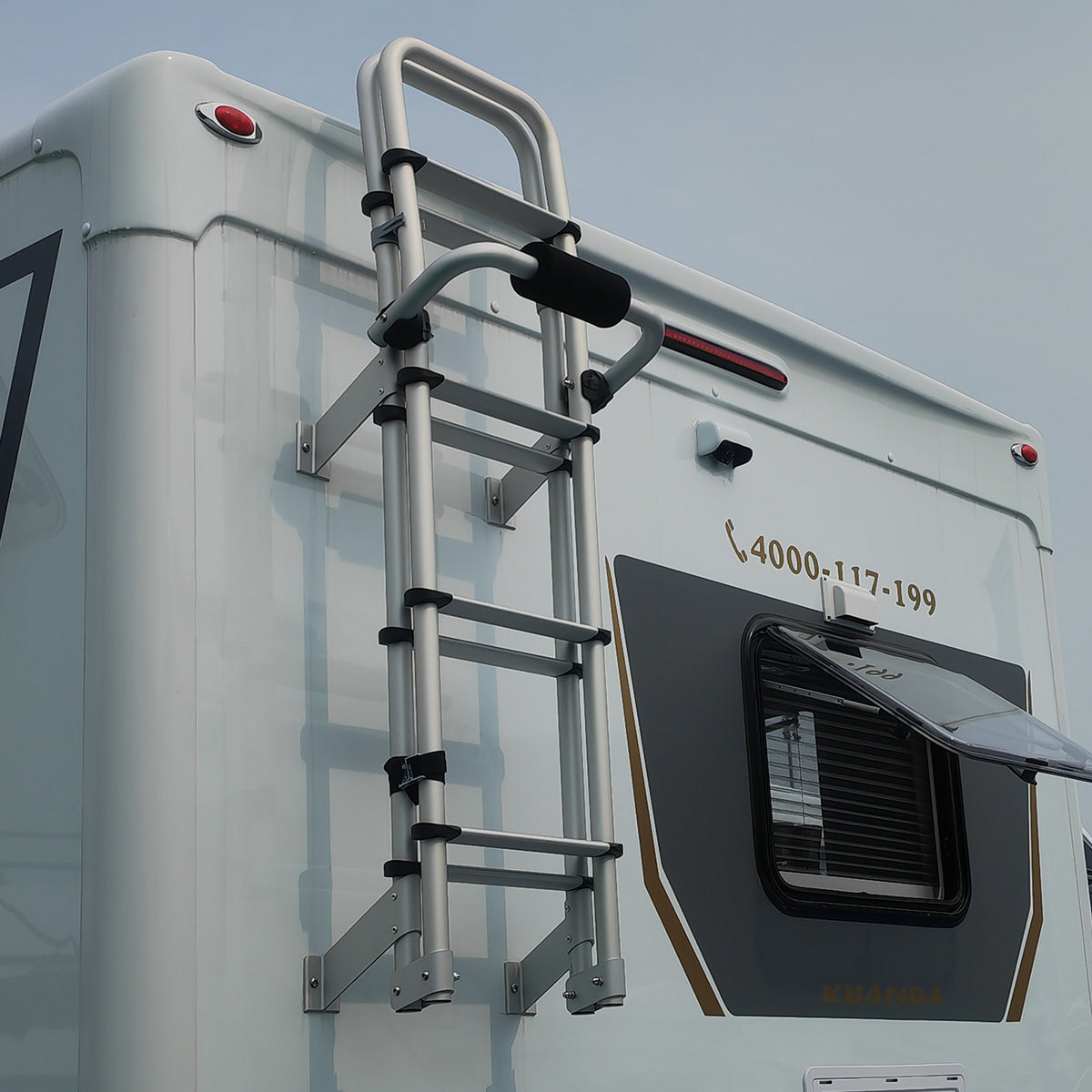 YUMEI Back Folding Ladder SWF