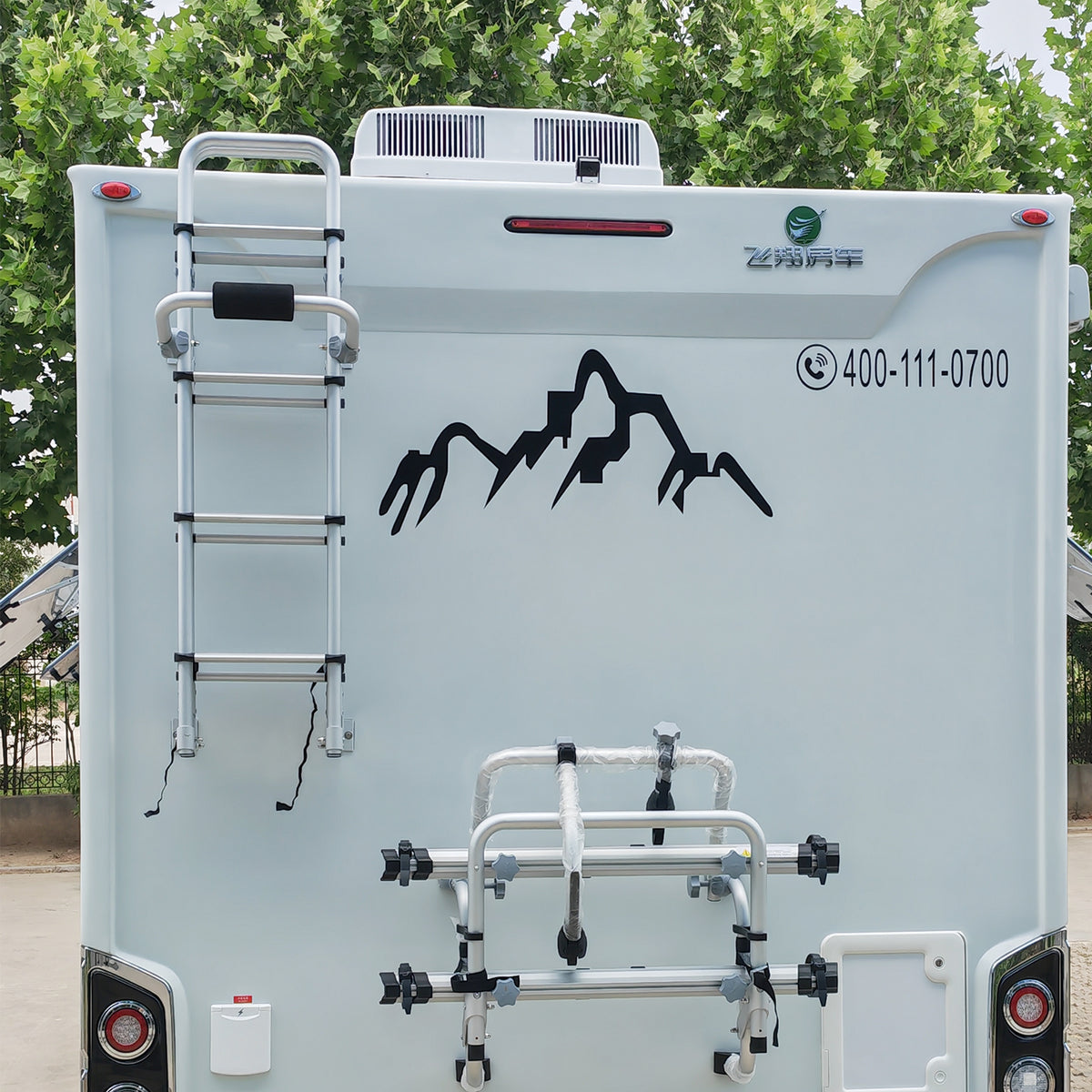 YUMEI CB50/CB50V/CB50L Expandable, Lightweight, and Ready for Adventure Bike Carries